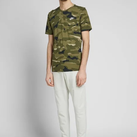 Nike Pack 1 Camo Tee - Picture 5 of 5